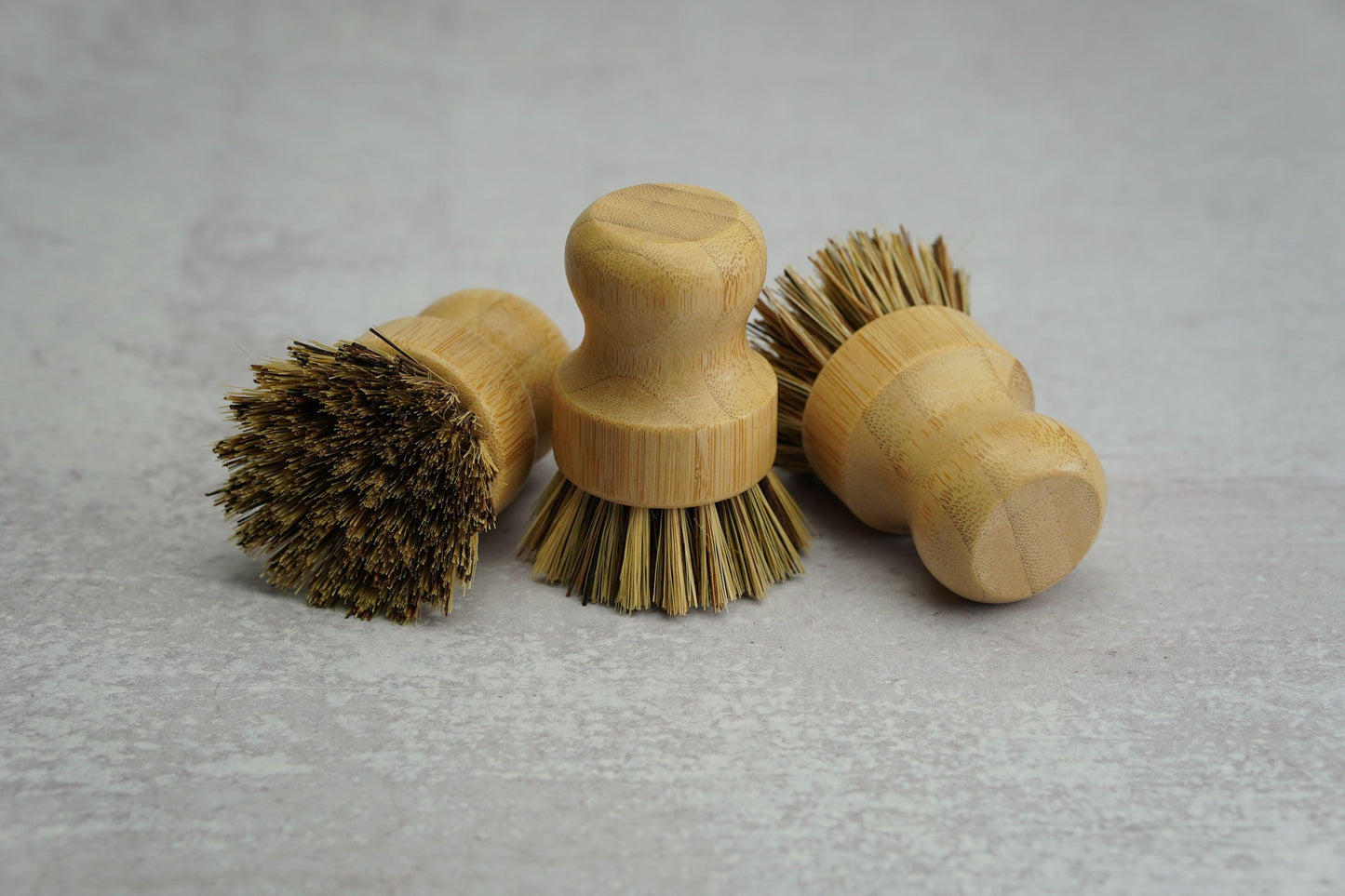 Sisal & Palm Pot Brush